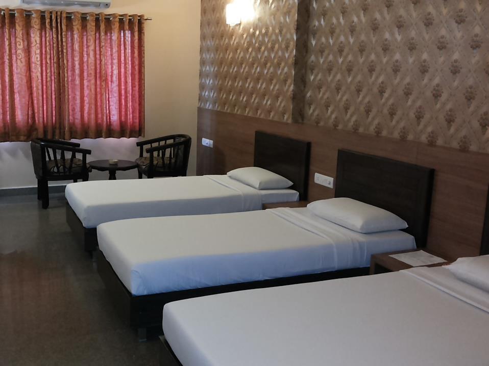 Hôtel Adyar Ananda Bhavan Residency à Bangalore Extérieur photo